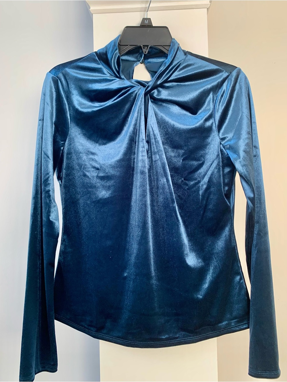 NWT White House Black Market Teal Blue Twist Neck Velvet Top